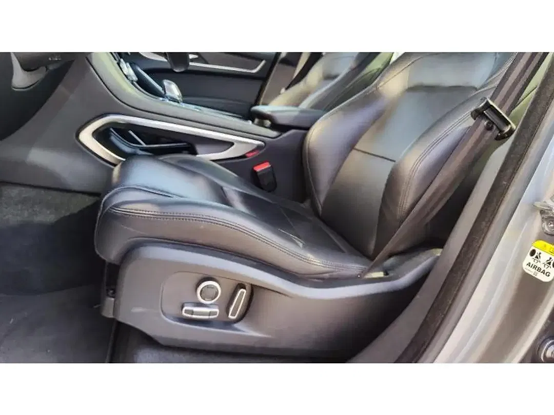 Jaguar F-Pace SE - Thumbnail 14