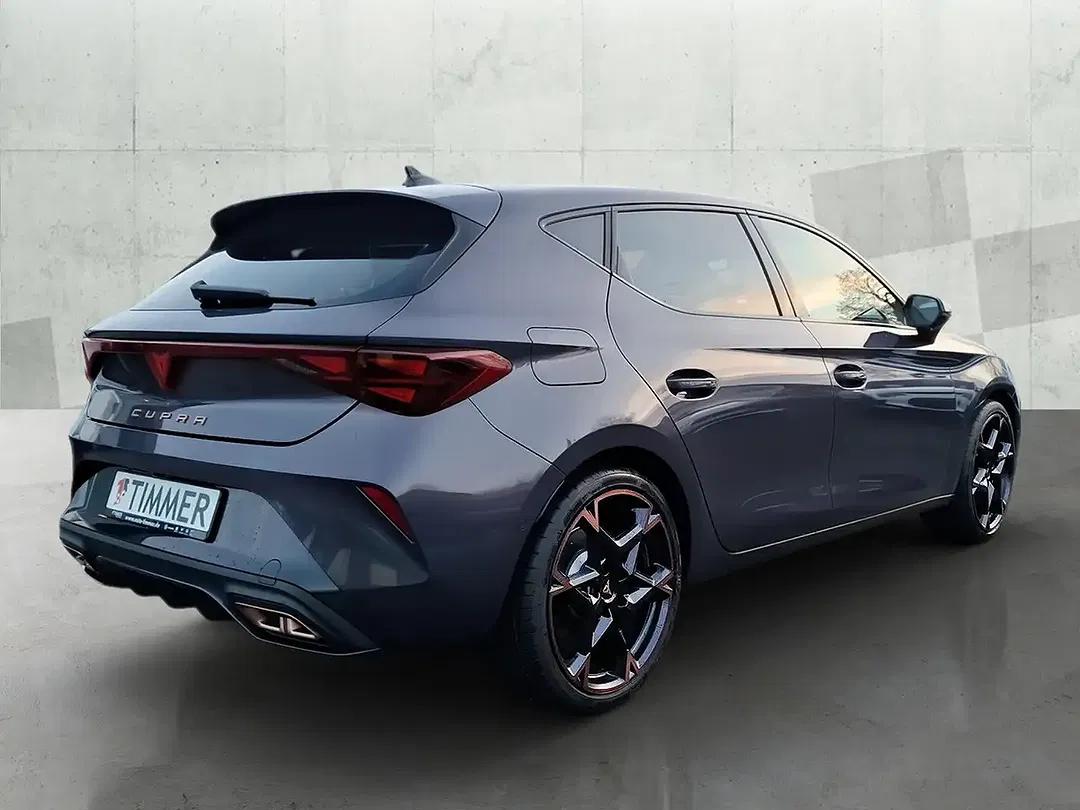 CUPRA Leon PHEV DSG VZ1 - Thumbnail 2