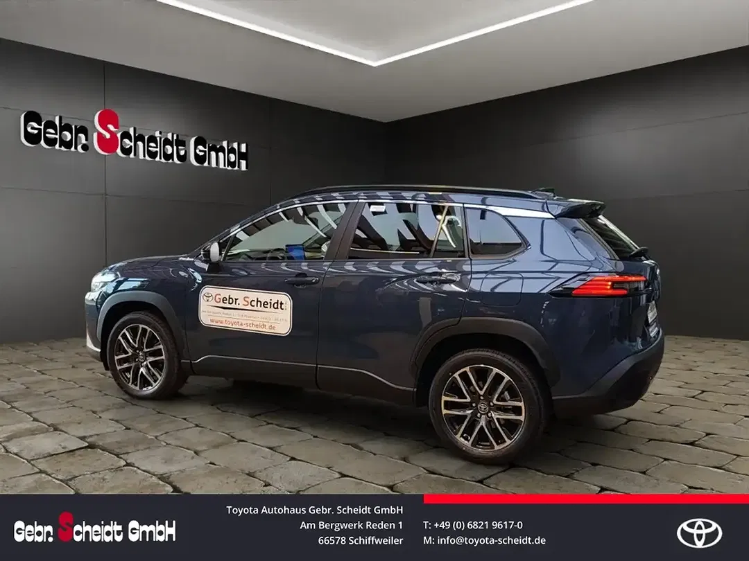 Toyota Corolla Cross Hybrid Teamplayer - Thumbnail 3