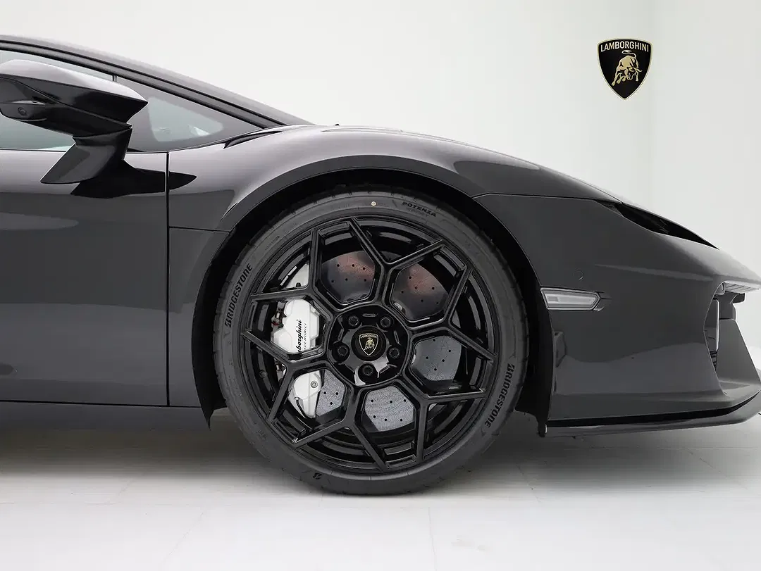 Lamborghini Temerario - Thumbnail 8