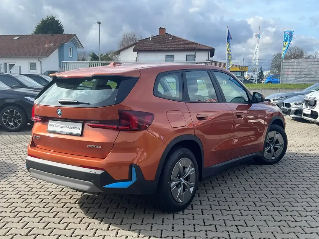 BMW iX1 xDrive - foto 2