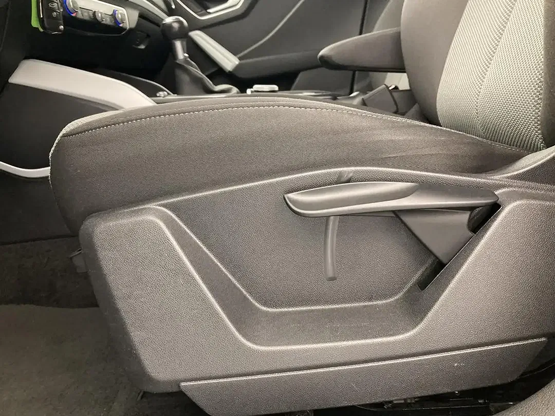 Audi Q2 design - Thumbnail 36