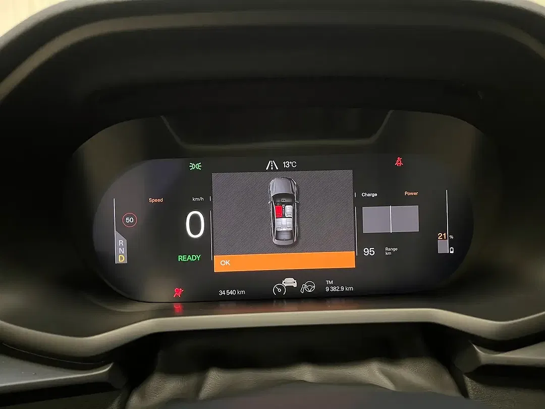 Polestar 2 Long Range - Thumbnail 7