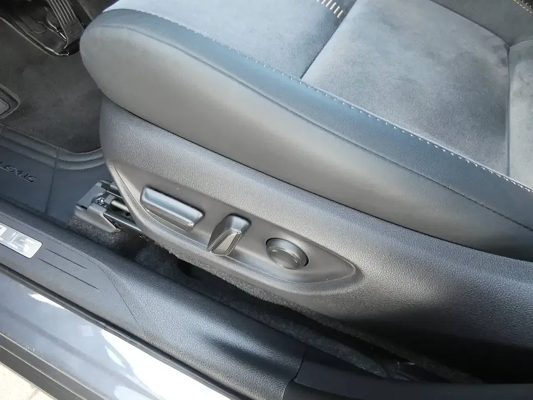 Lexus LBX Cool Executive - foto 15