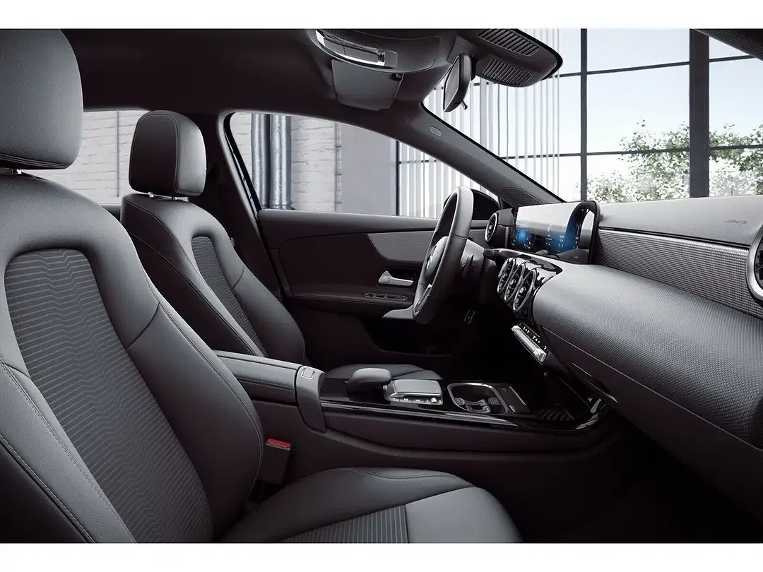 Mercedes-Benz A 250 Burmester - Thumbnail 9