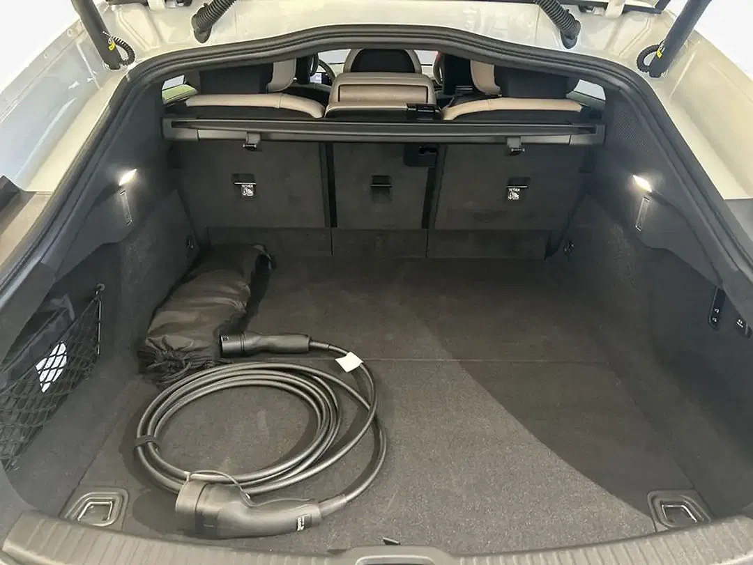 Volvo ES90 Single Motor Ultra - Thumbnail 8