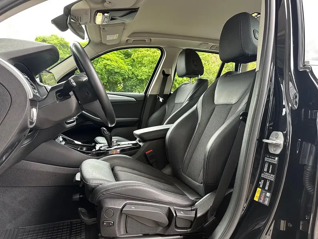 BMW X3 - Thumbnail 6