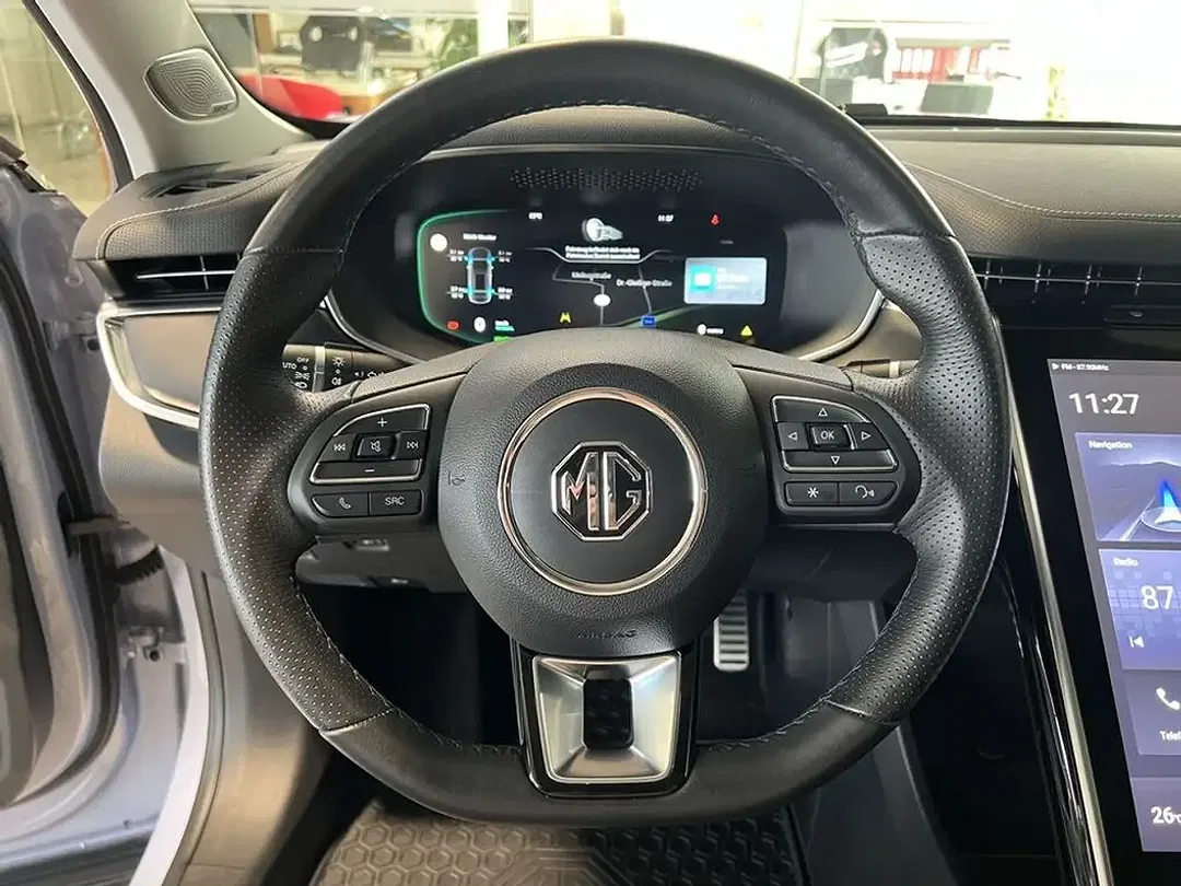 MG MG5 EV Performance - Thumbnail 10