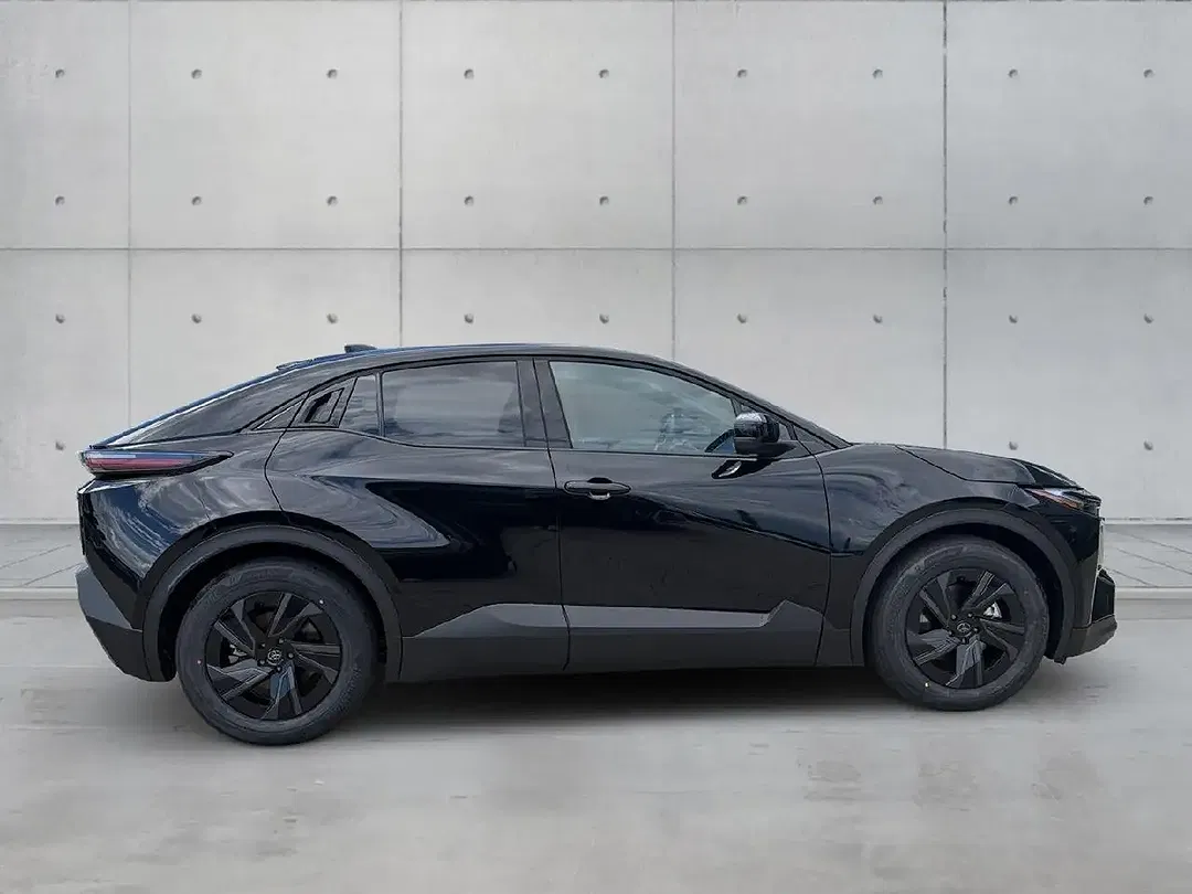 Toyota C-HR Teamplayer - Thumbnail 4