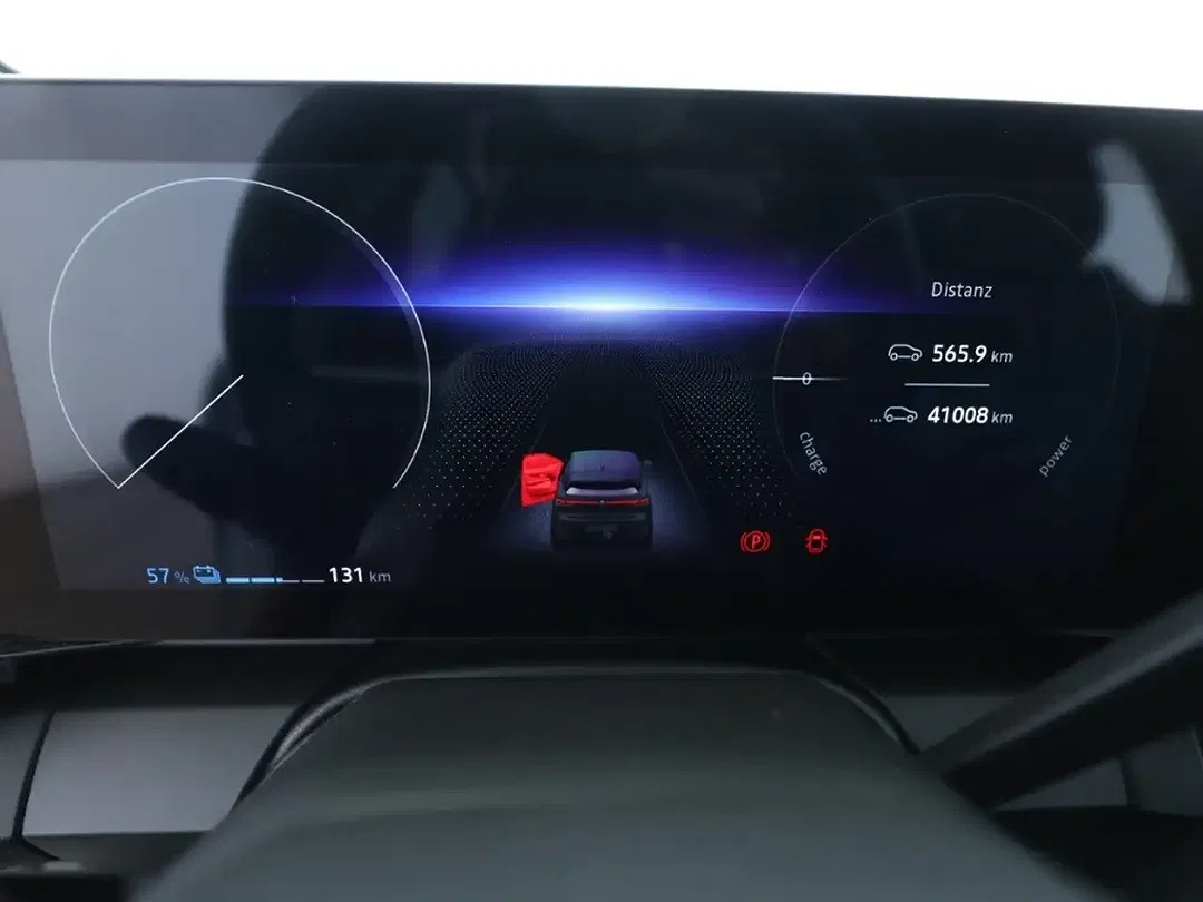 Renault Megane E-Tech - Thumbnail 13