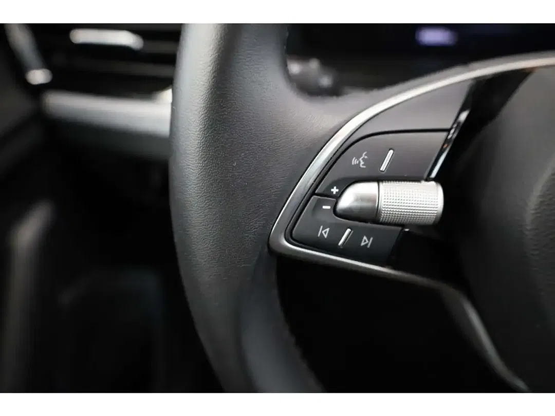 Skoda Kamiq 1.0 TSI - Thumbnail 9
