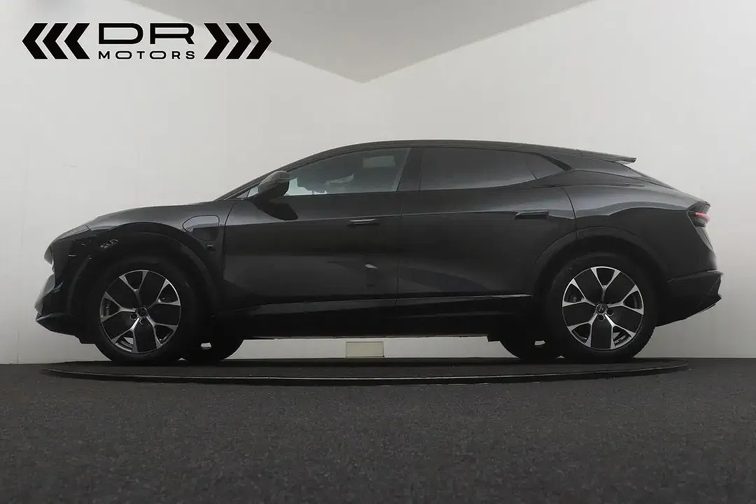 Lotus Eletre 4x4 EDS - Thumbnail 14