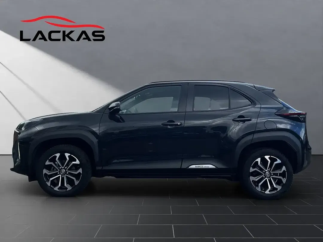 Toyota Yaris Cross Hybrid Black & White - foto 2