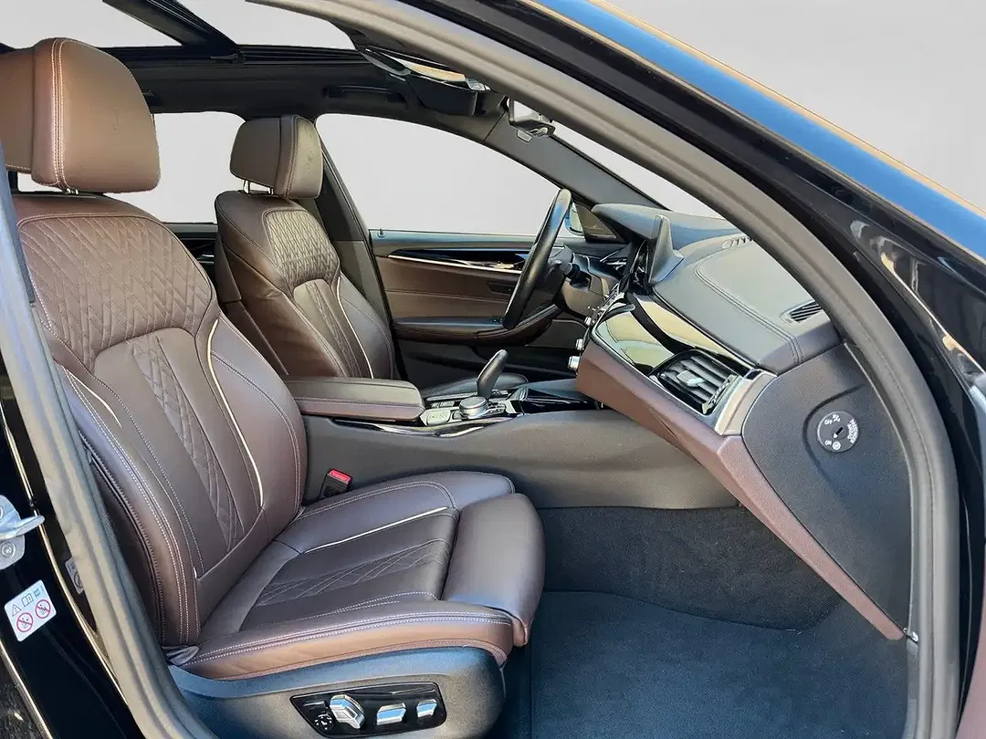 Alpina D5 S Touring - Thumbnail 13
