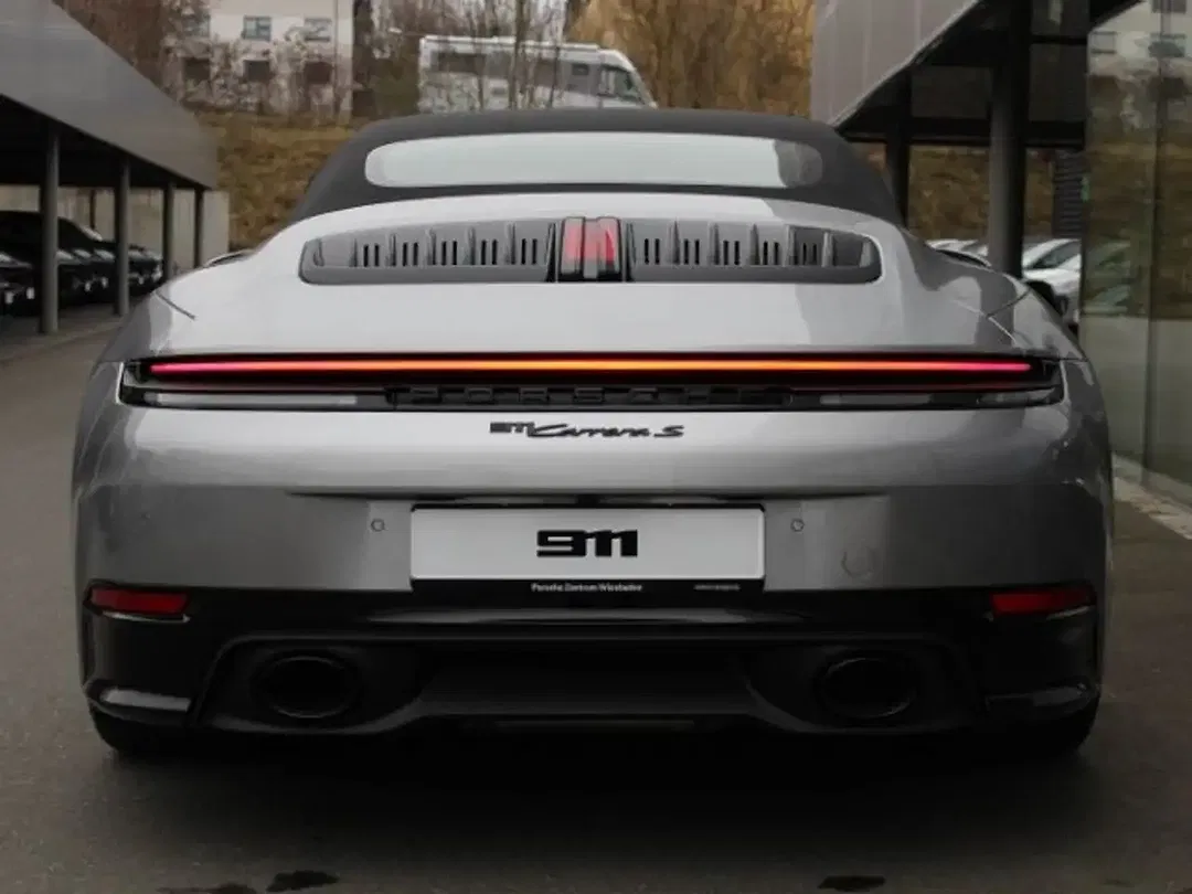 Porsche 992 Carrera S Cabriolet - Thumbnail 11