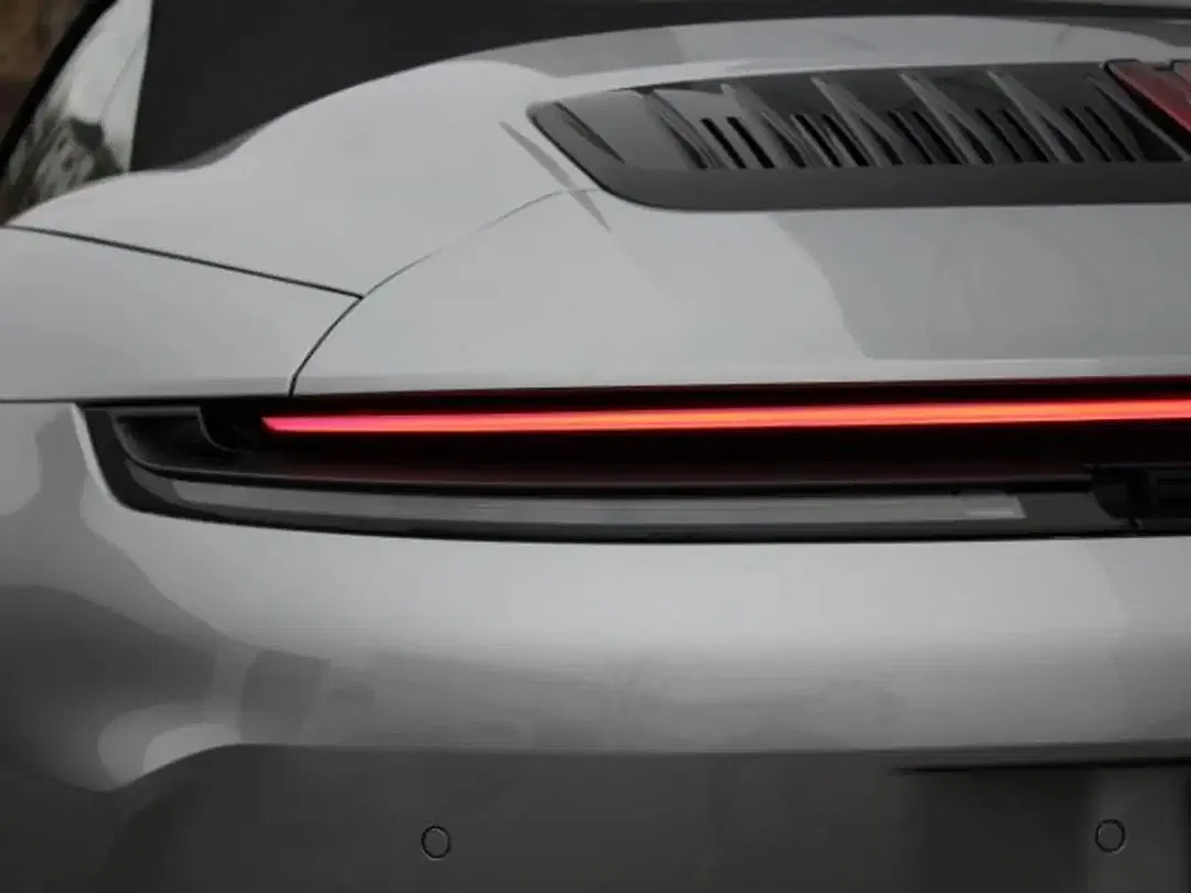 Porsche 992 Carrera S Cabriolet - Thumbnail 12