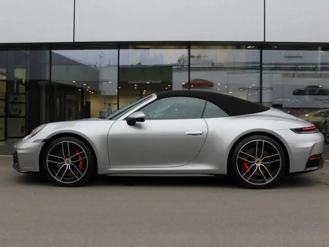 Porsche 992 Carrera S Cabriolet - foto 2