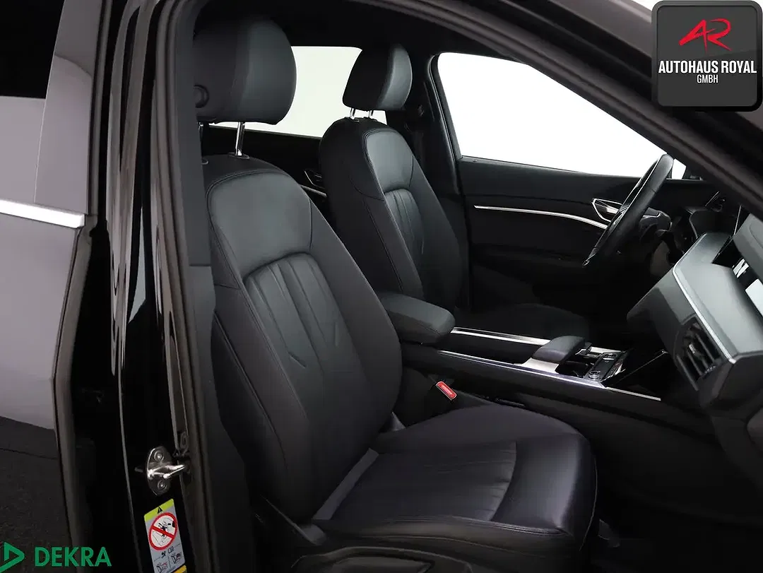 Audi e-tron 55 quattro S line - Thumbnail 12