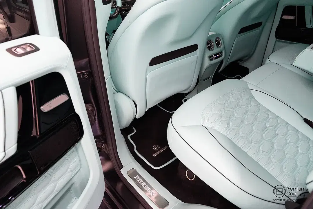 Mercedes-Benz G 63 AMG Burmester - Thumbnail 24