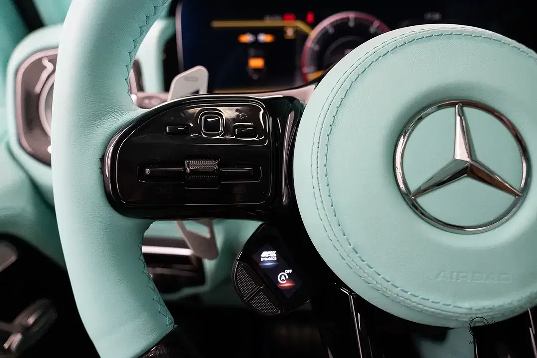 Mercedes-Benz G 63 AMG Burmester - Thumbnail 43