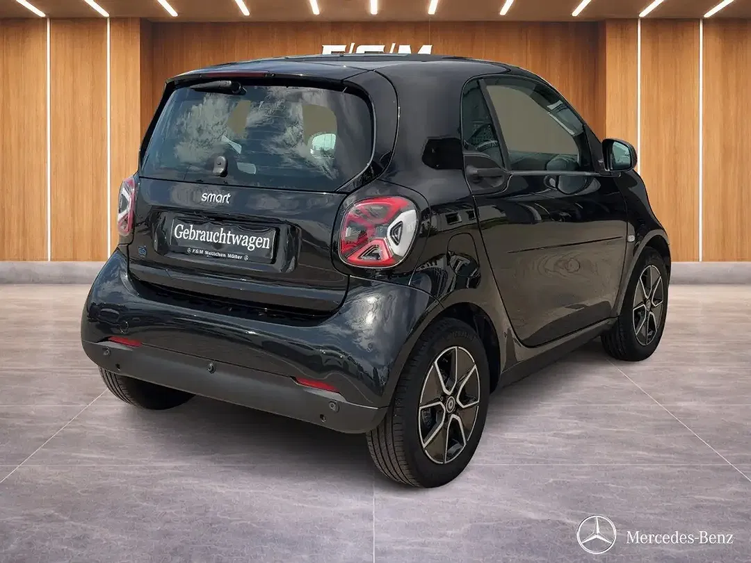 smart forTwo - Thumbnail 3