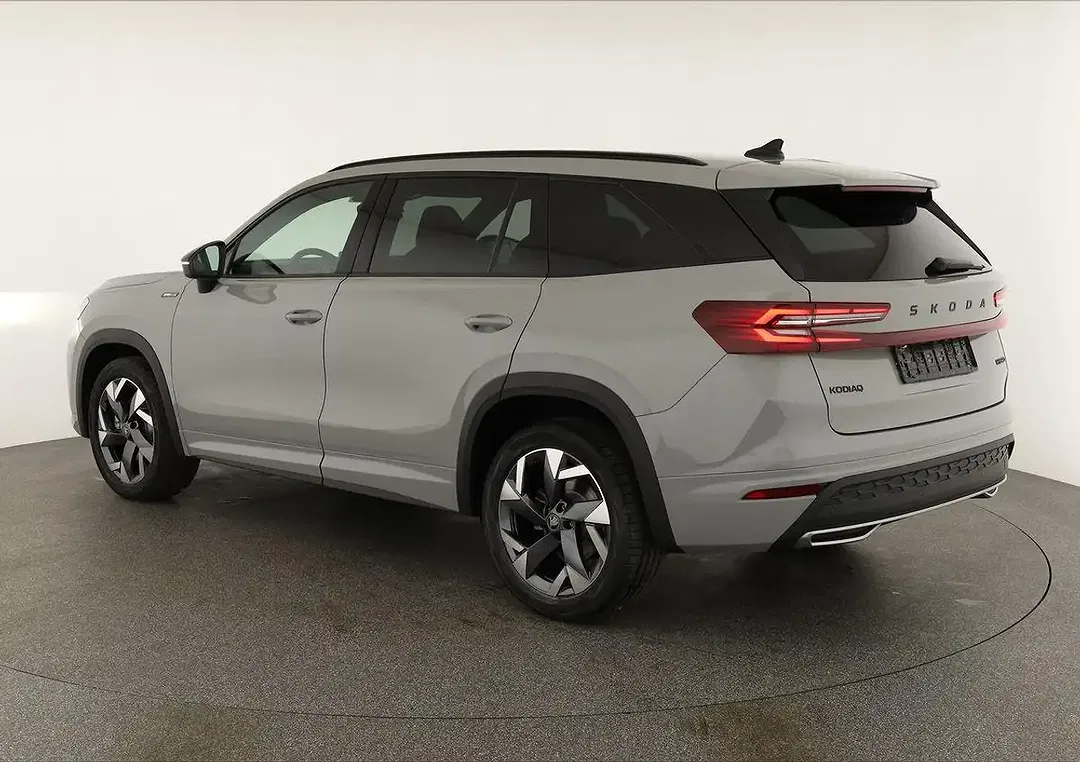 Skoda Kodiaq 1.5 TSI DSG Sportline - Thumbnail 4
