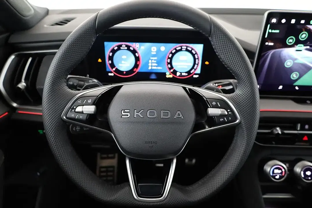 Skoda Kodiaq 1.5 TSI DSG Sportline - Thumbnail 6