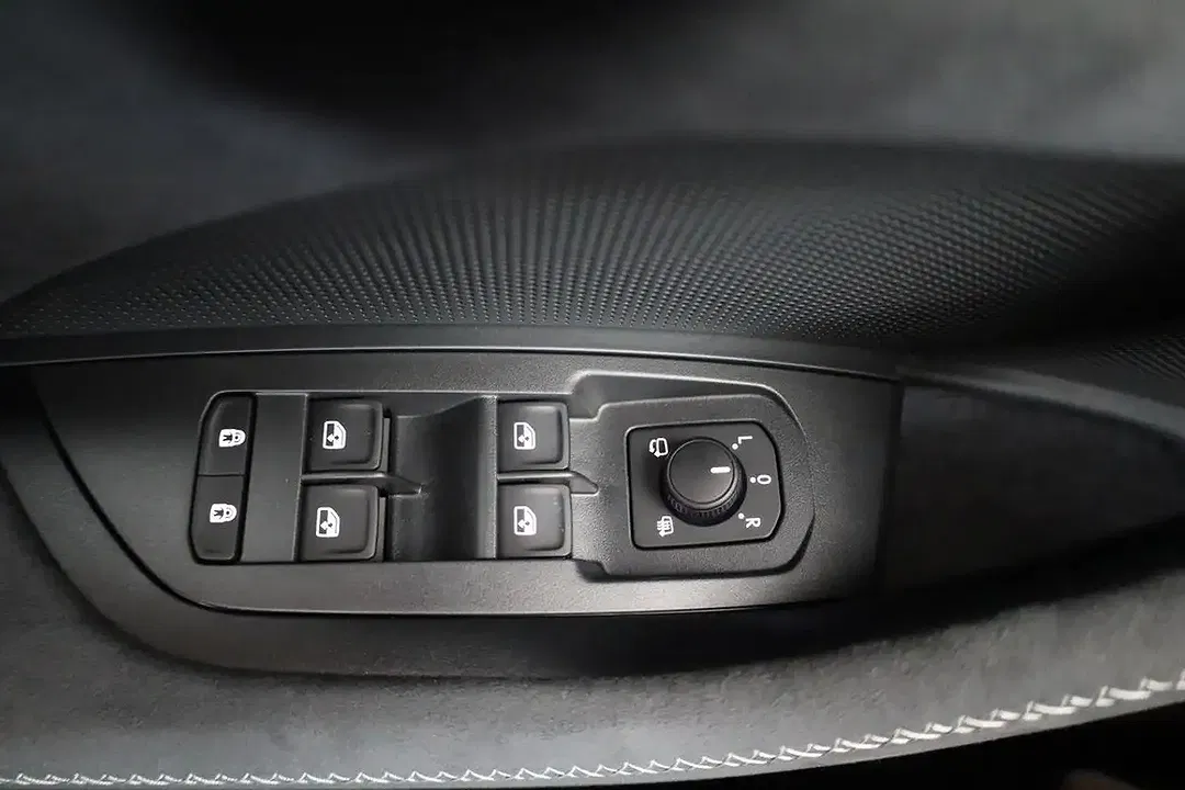Skoda Kodiaq 1.5 TSI DSG Sportline - Thumbnail 8