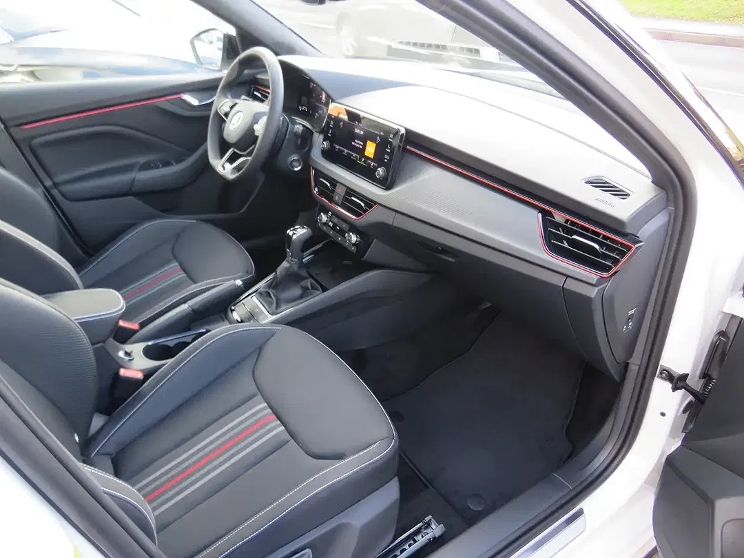 Skoda Kamiq 1.5 TSI DSG Monte Carlo - Thumbnail 13
