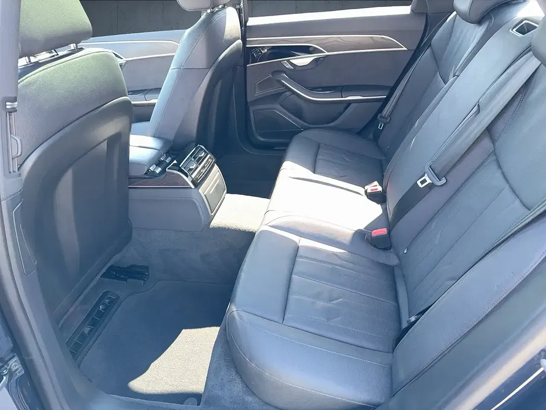 Audi A8 55 TFSI tiptronic quattro - Thumbnail 12