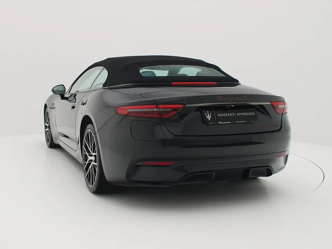 Maserati GranCabrio 4x4 Folgore - Thumbnail 10