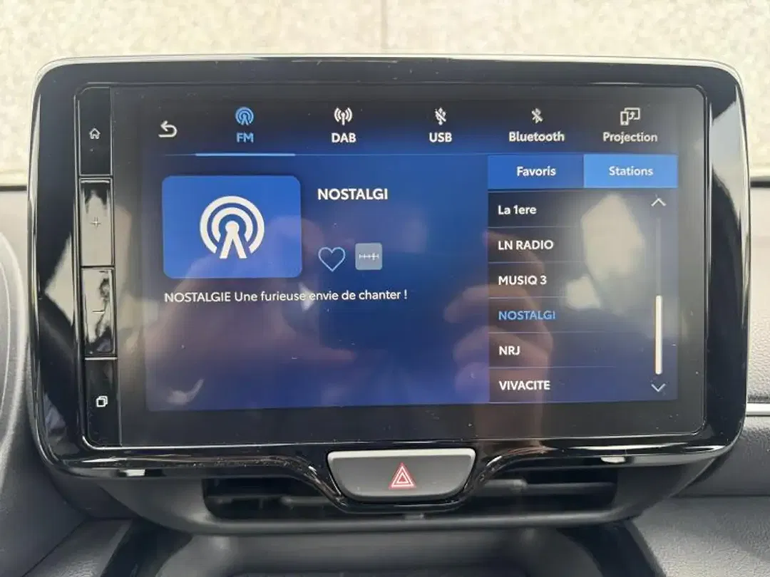 Toyota Yaris Cross 1.5 CVT Hybrid Plus - Thumbnail 21