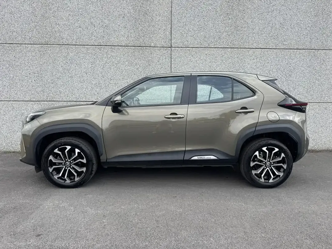 Toyota Yaris Cross 1.5 CVT Hybrid Plus - Thumbnail 4