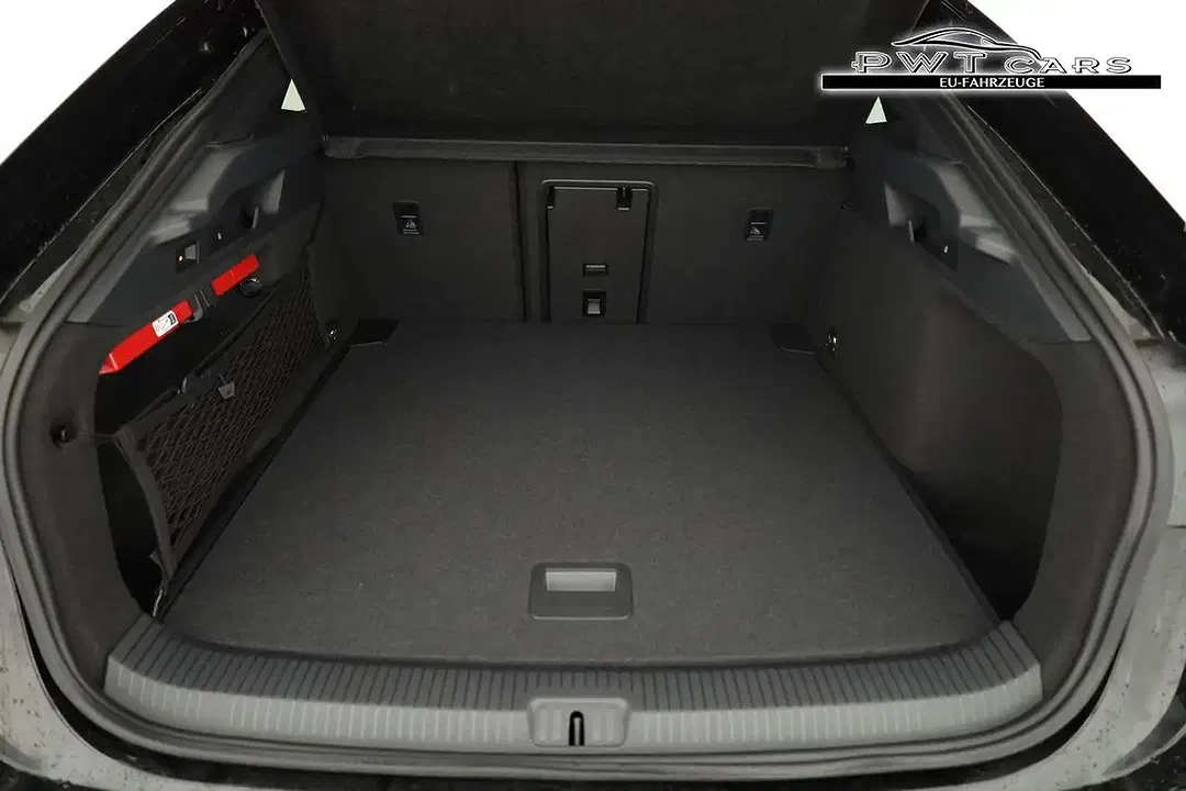 Volkswagen ID.7 Pro Black Edition - Thumbnail 11