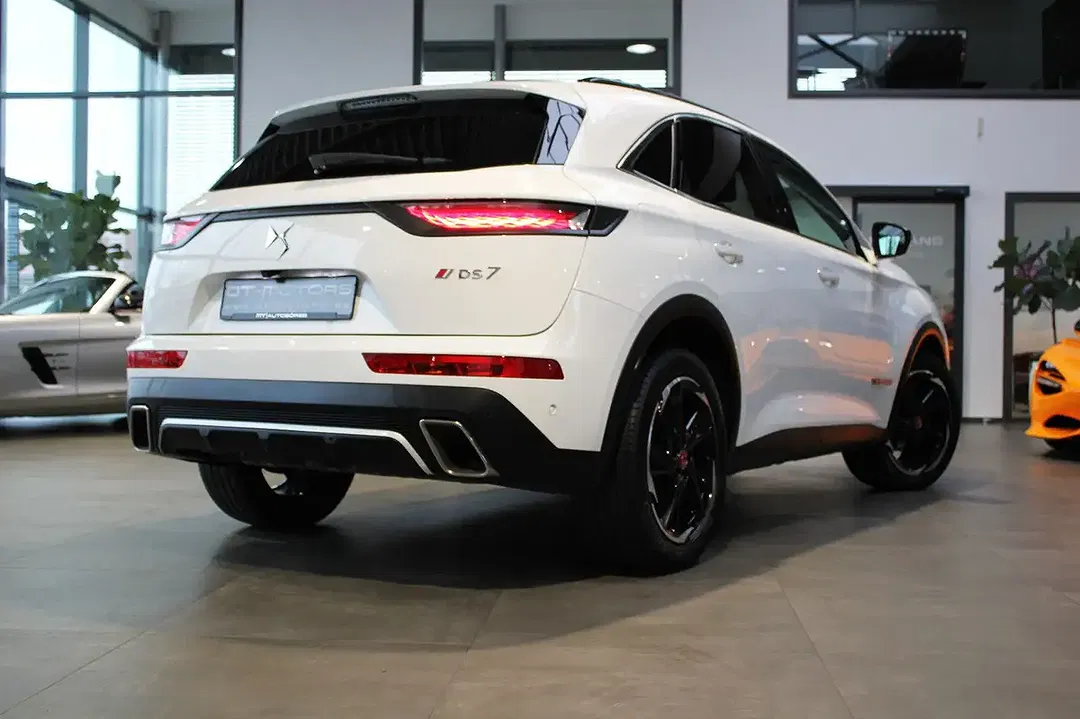 DS Automobiles DS 7 Crossback - Thumbnail 9