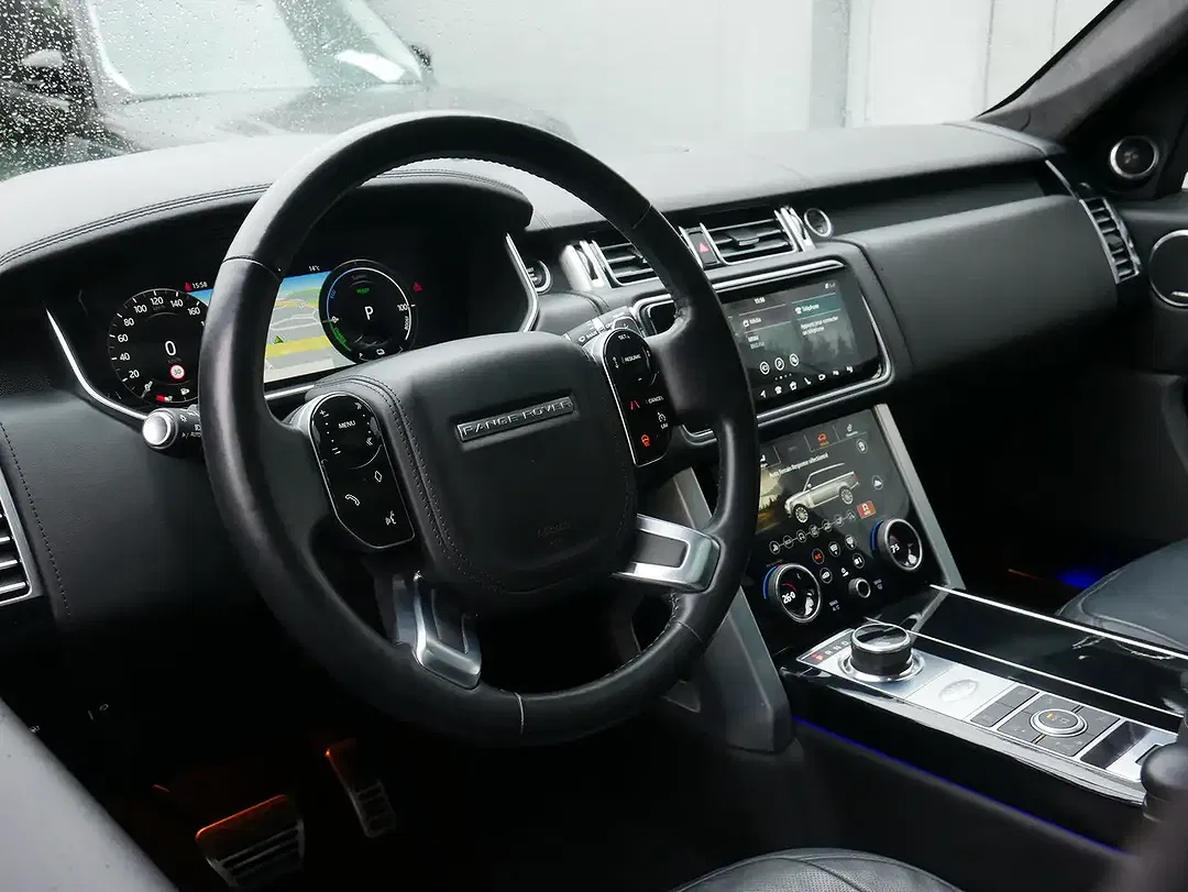 Land Rover Range Rover P400e Autobiography - Thumbnail 13