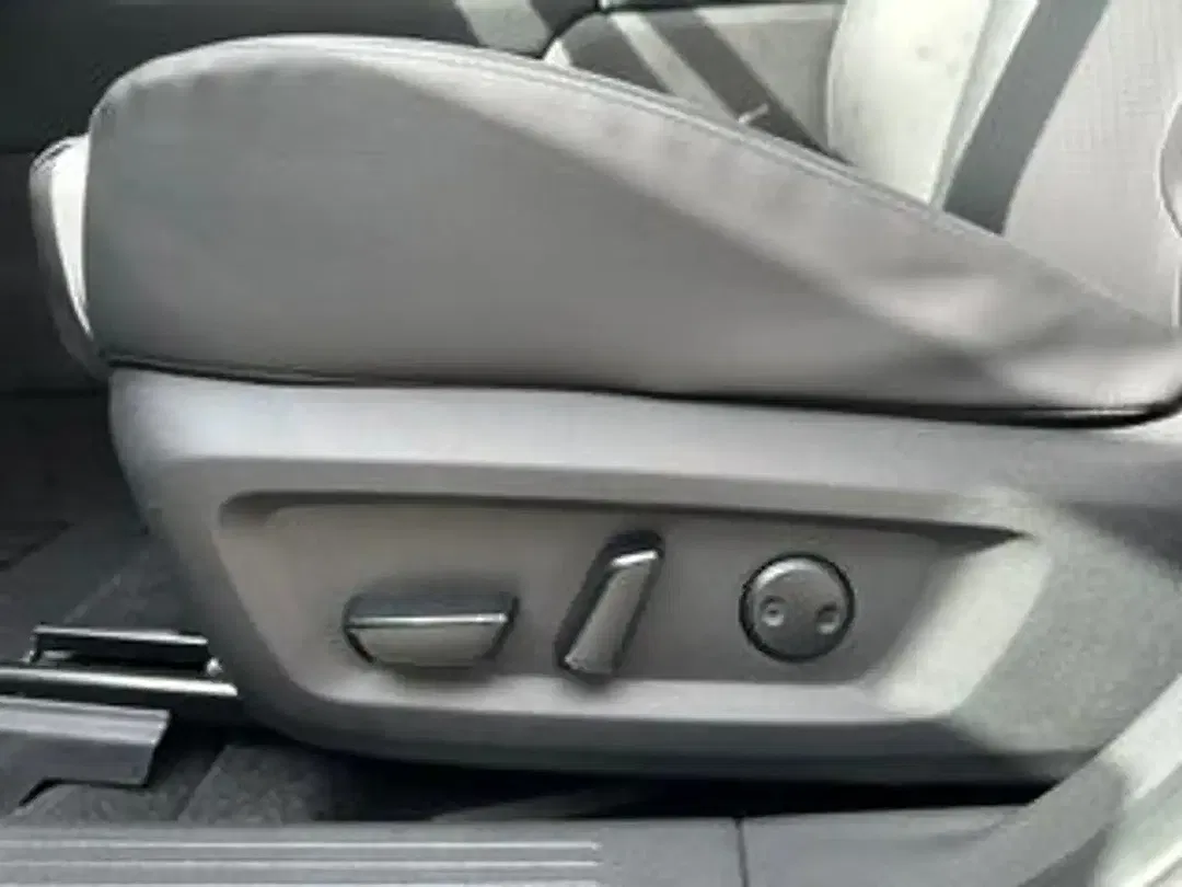 Nissan X-Trail e-Power e-4ORCE Tekna - Thumbnail 4