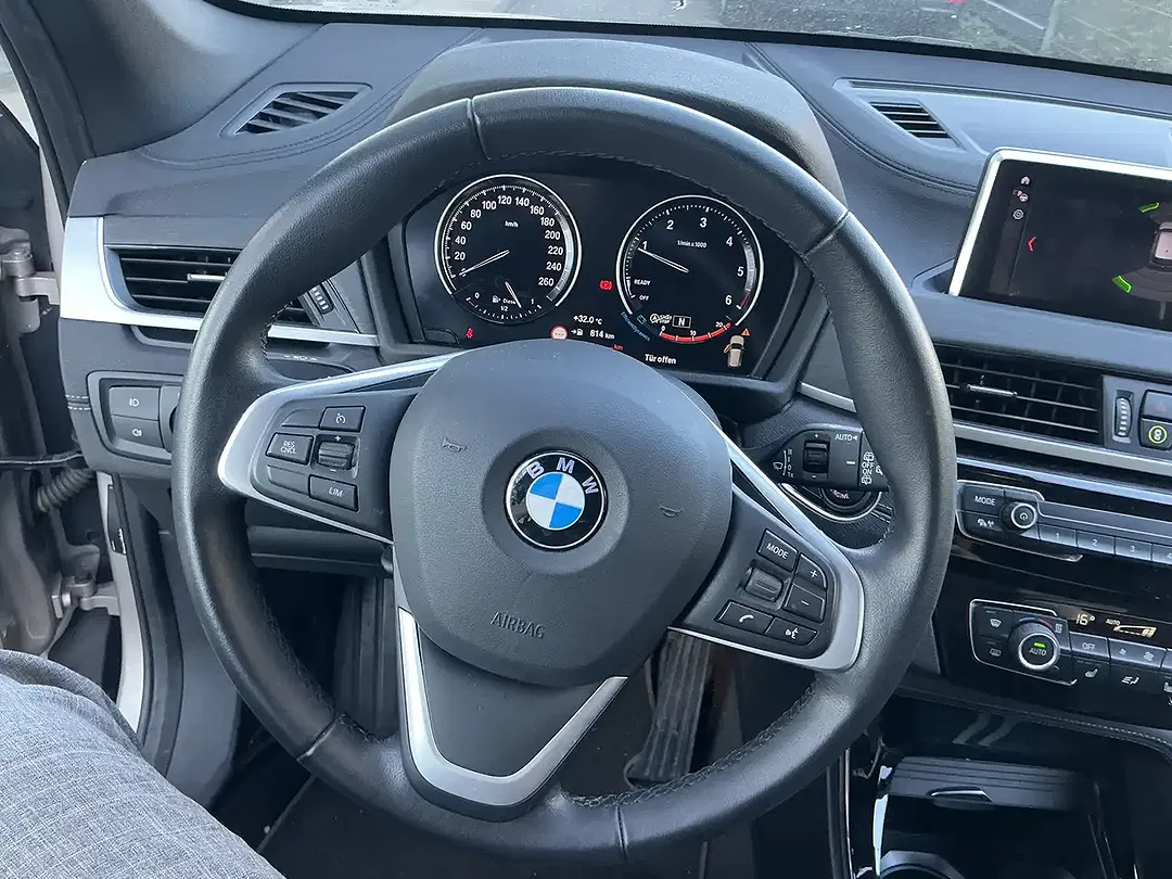 BMW X1 sDrive Sport Line - Thumbnail 8