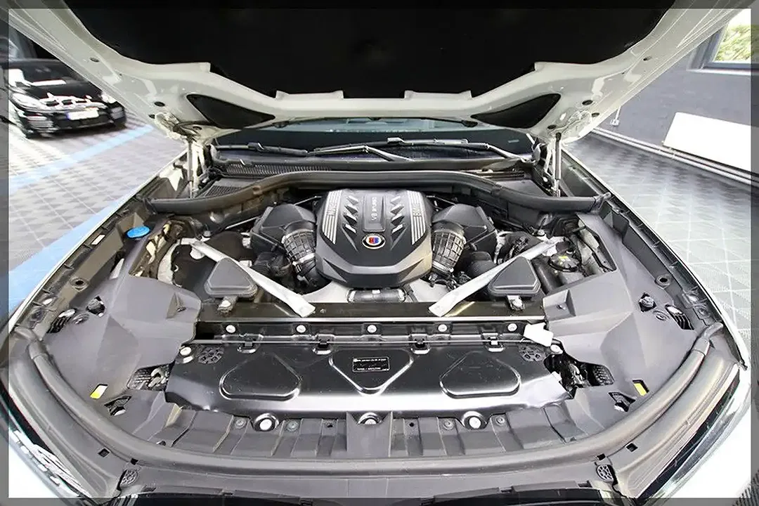 Alpina XB7 4.4 - Thumbnail 11