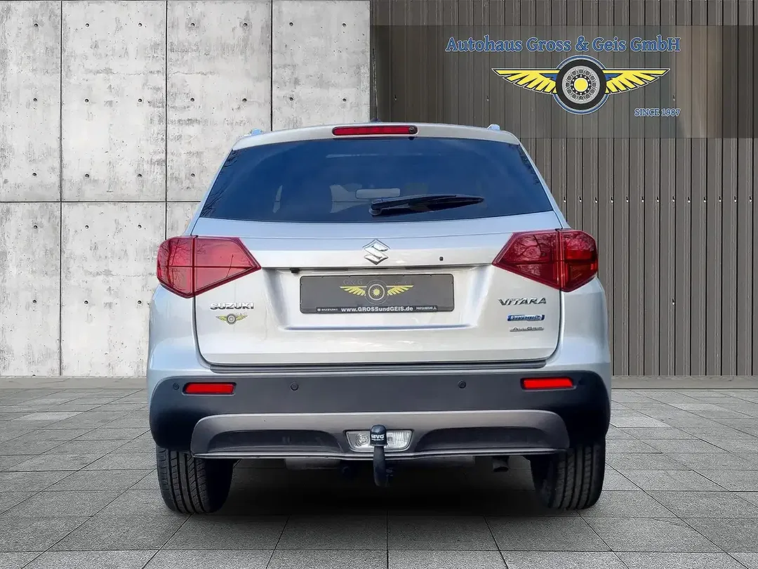 Suzuki Vitara 1.4 Turbo AllGrip 4x4 Comfort+ - Thumbnail 8