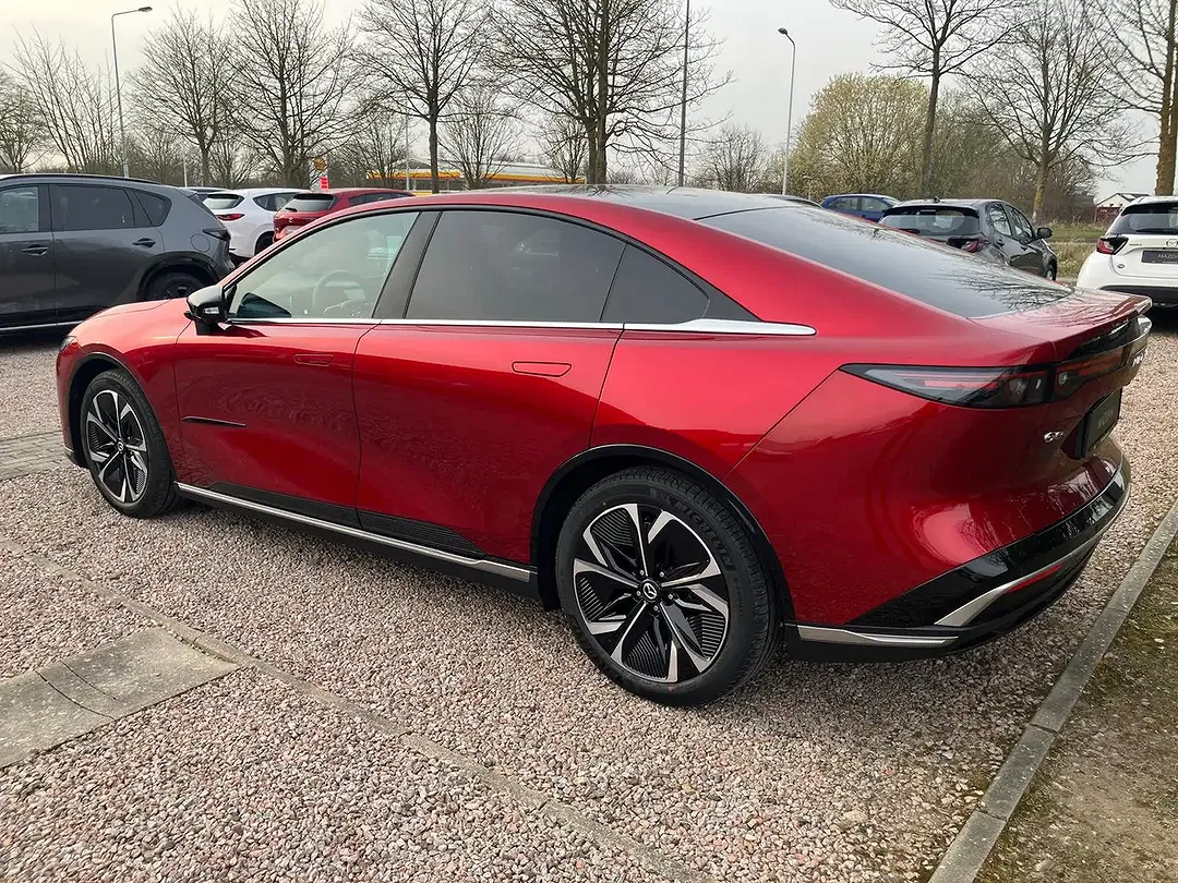 Mazda 6e Takumi - Thumbnail 5