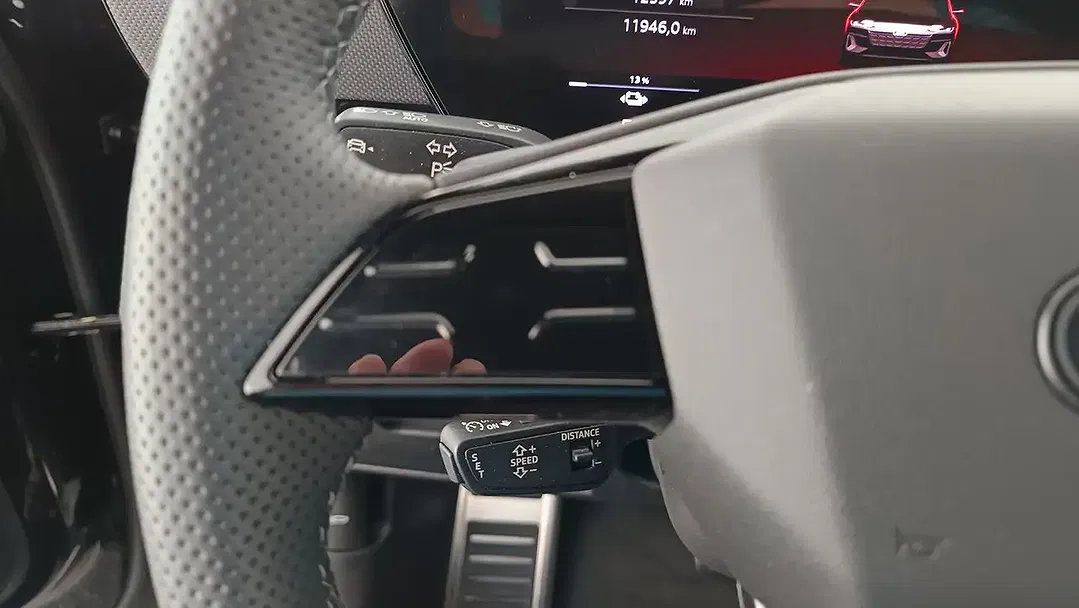 Audi S6 e-tron - Thumbnail 15