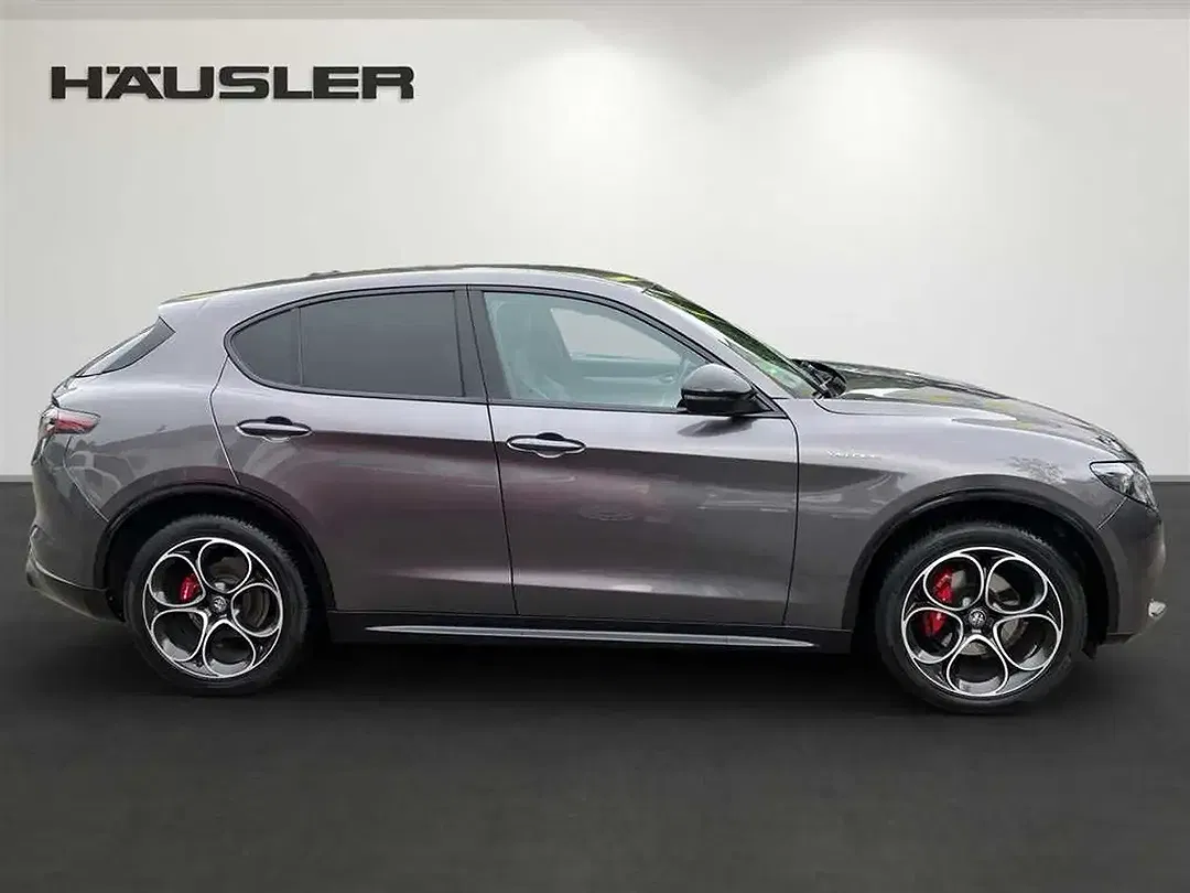 Alfa Romeo Stelvio 2.2 Diesel Veloce - Thumbnail 3