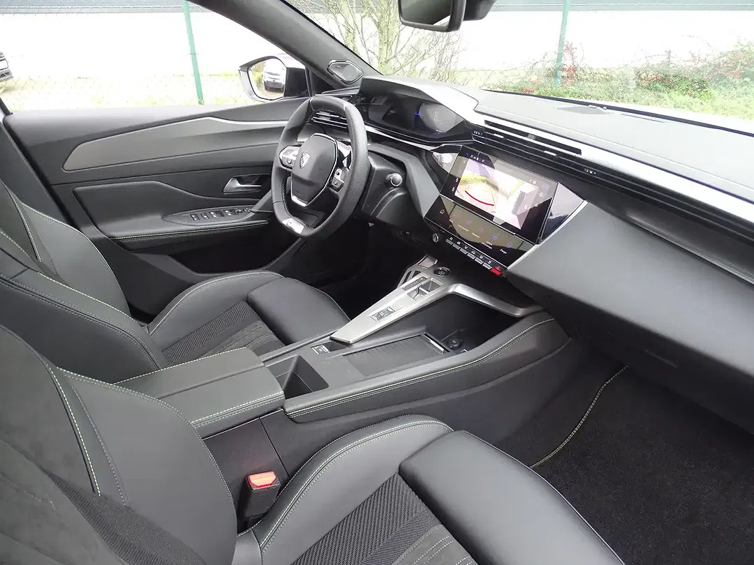 Peugeot 408 210 GT - Thumbnail 15
