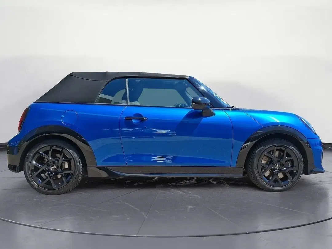 MINI Cooper S Cabrio JCW Trim - Thumbnail 5