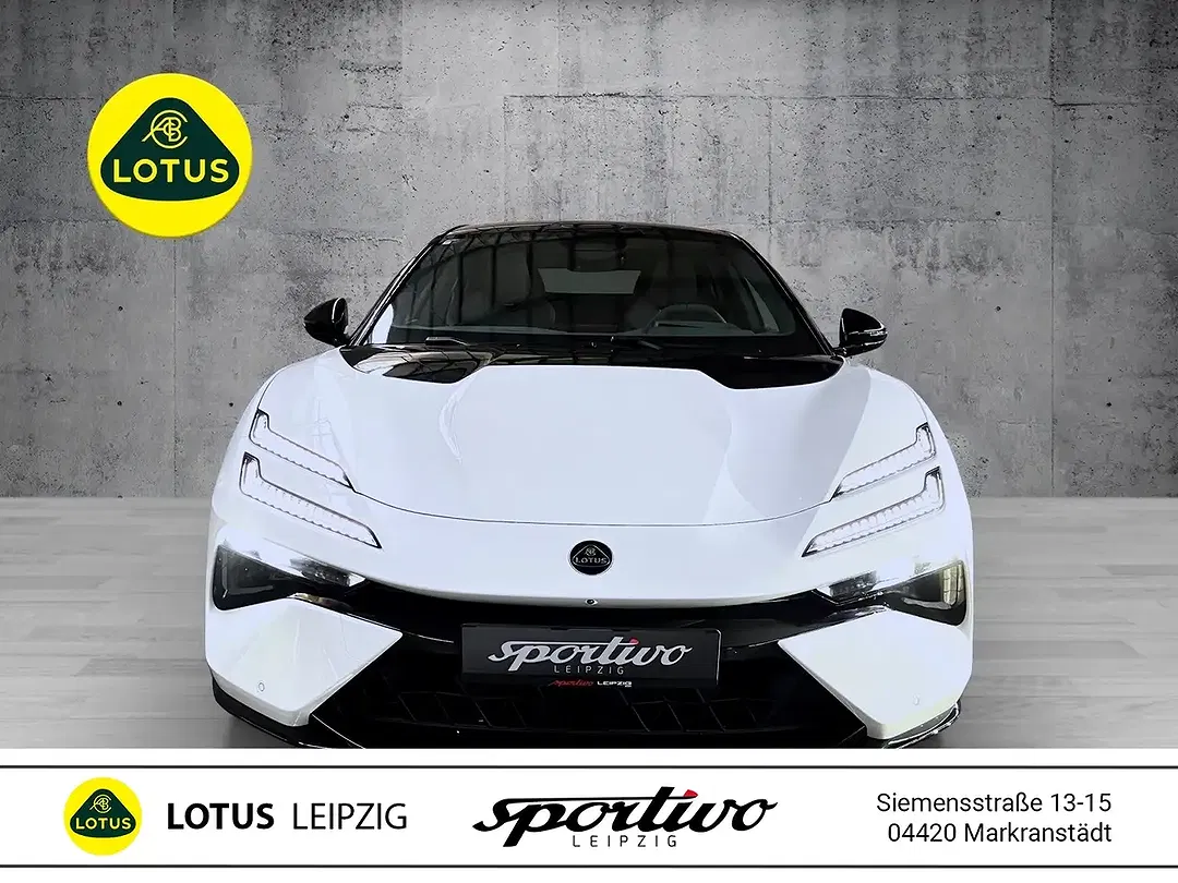 Lotus Emeya - foto 1