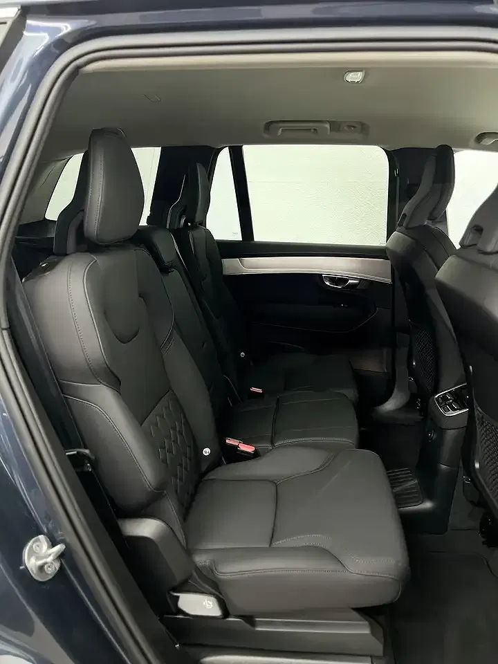 Volvo XC90 T8 AWD - Thumbnail 9