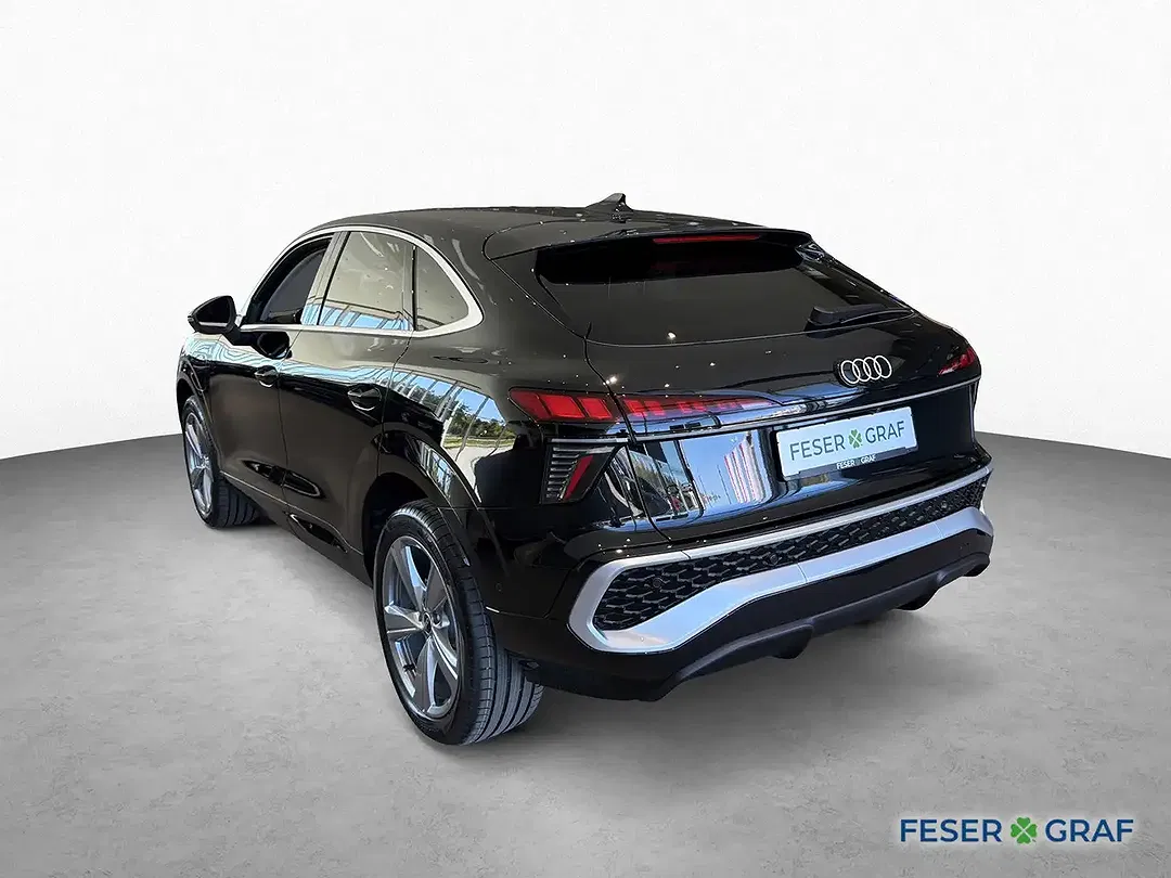 Audi Q3 plus - Thumbnail 7