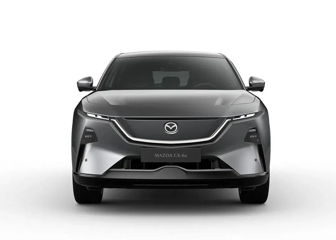 Mazda CX-6e Takumi - Thumbnail 8