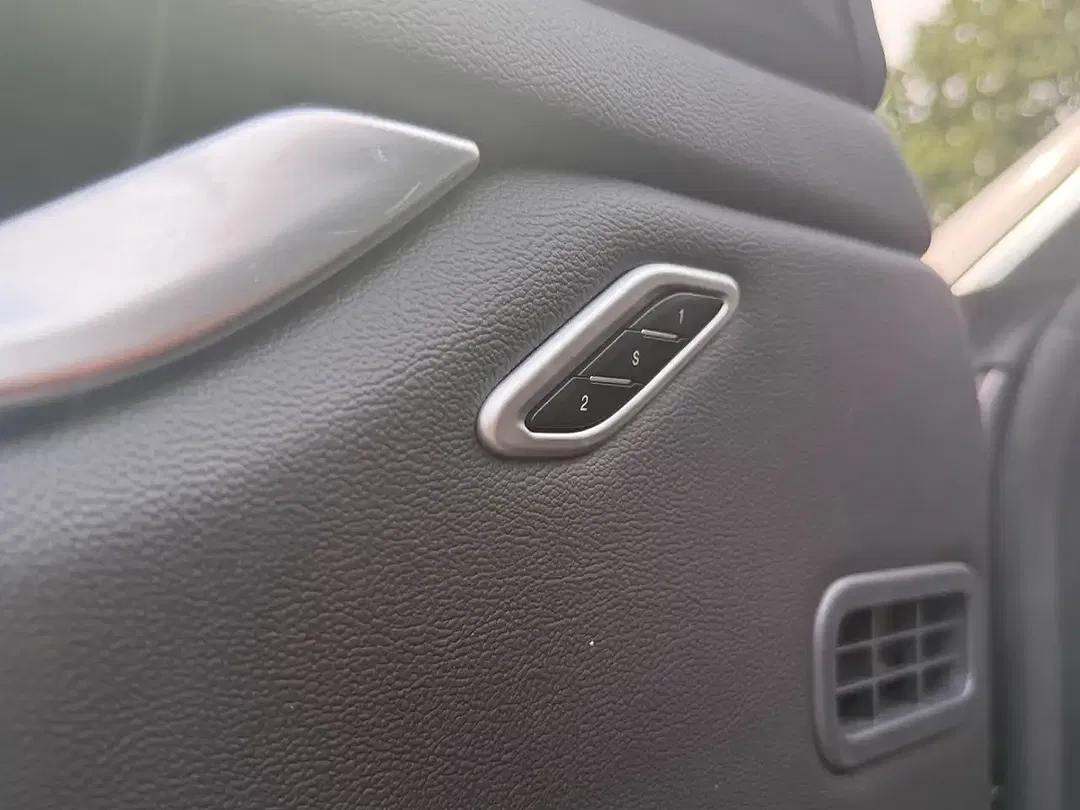 Maserati Ghibli V6 - Thumbnail 12